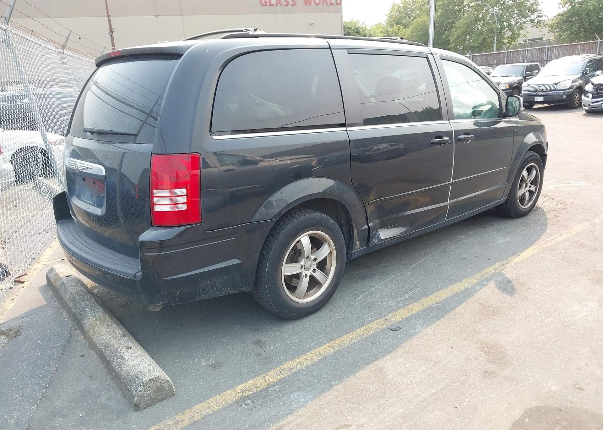 2008 CHRYSLER TOWN & COUNTRY TOURING