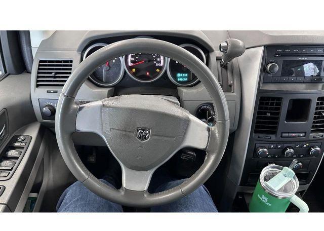 2010 DODGE GRAND CARAVAN SE