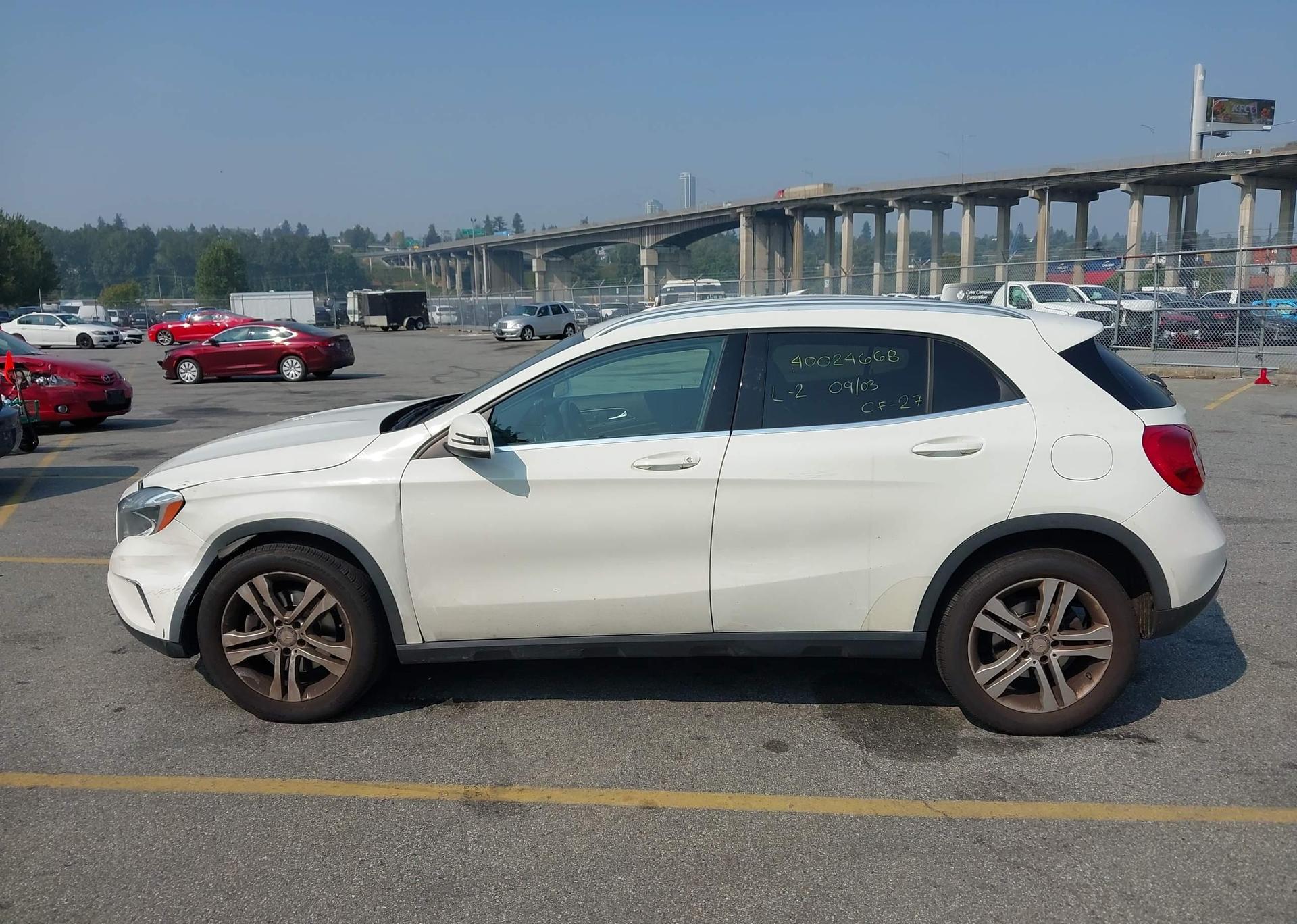 2015 MERCEDES-BENZ GLA 250 4MATIC
