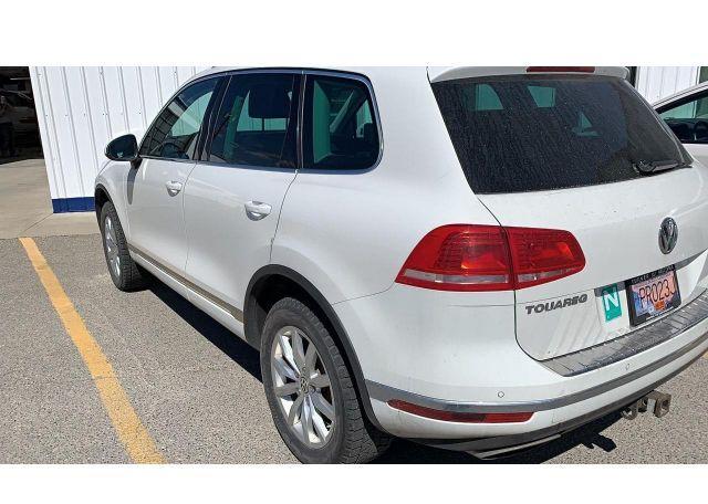 2015 VOLKSWAGEN TOUAREG V6