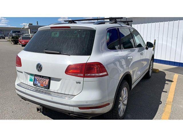 2015 VOLKSWAGEN TOUAREG V6