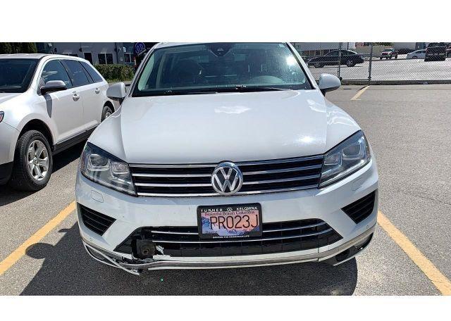 2015 VOLKSWAGEN TOUAREG V6