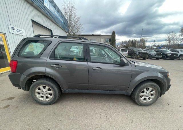 2011 MAZDA TRIBUTE I