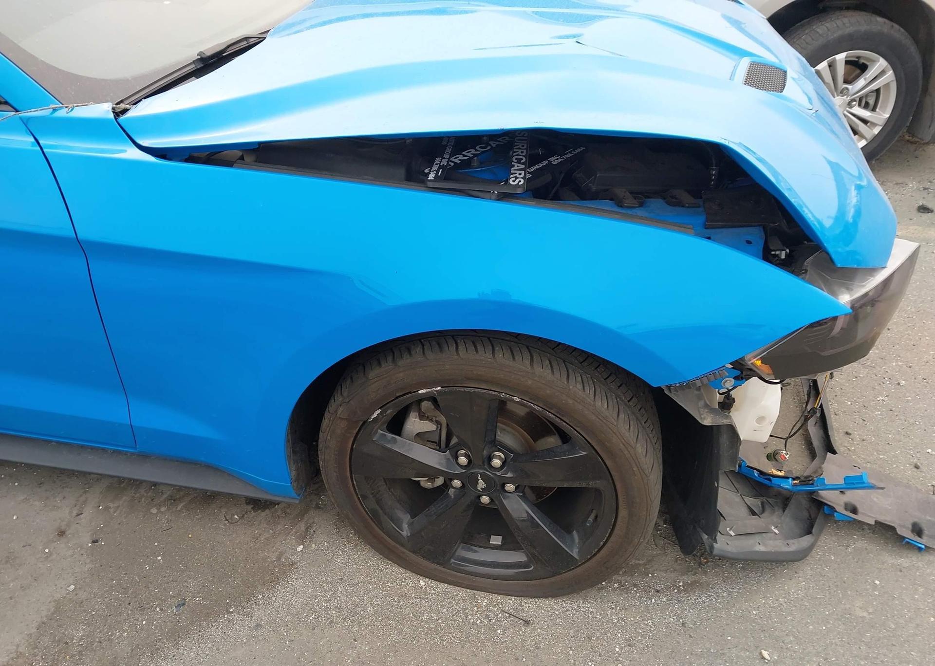 2022 FORD MUSTANG