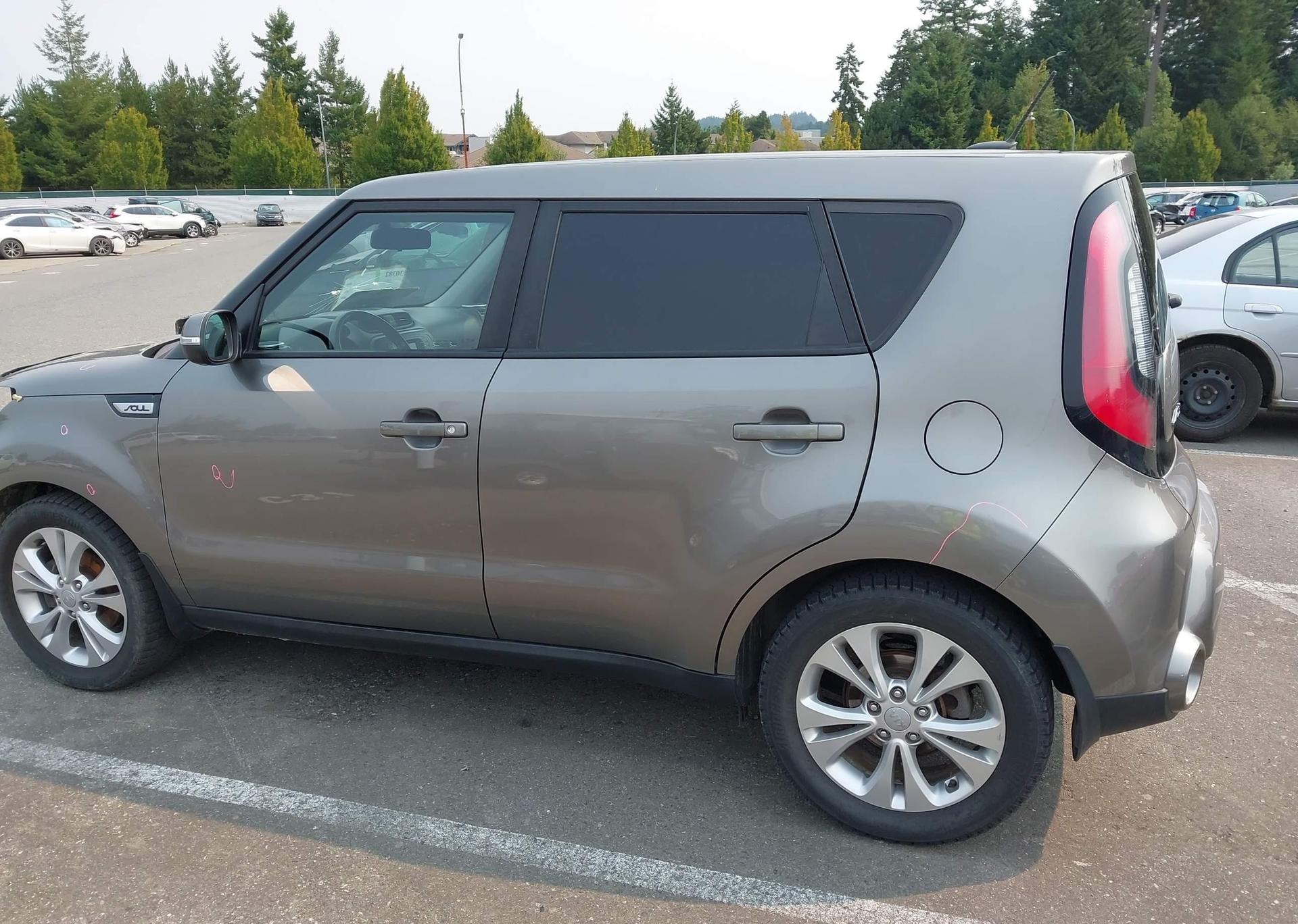 2016 KIA SOUL