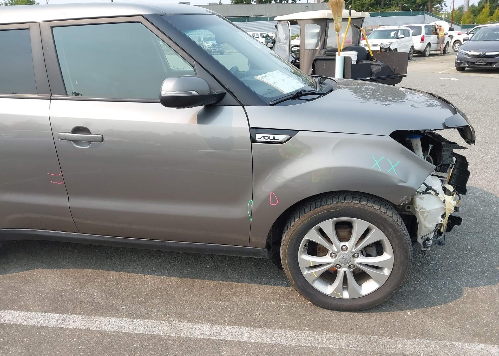 2016 KIA SOUL