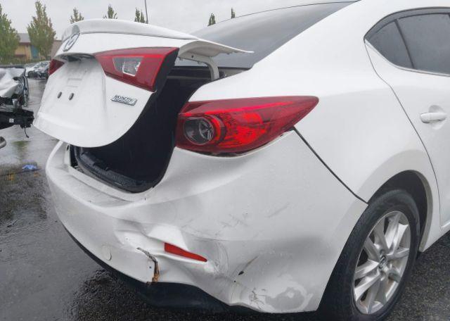 2015 MAZDA 3 TOURING