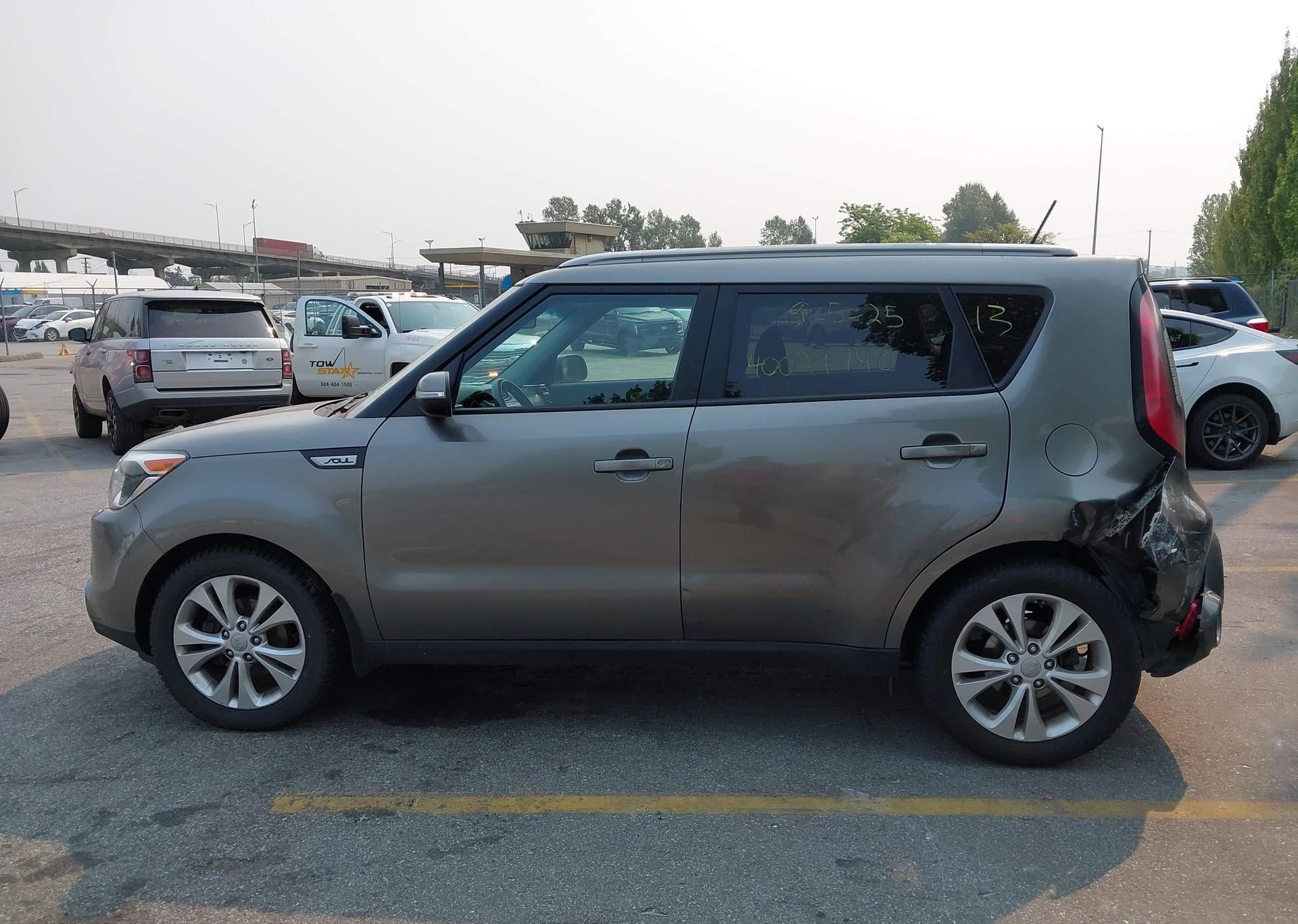 2015 KIA SOUL