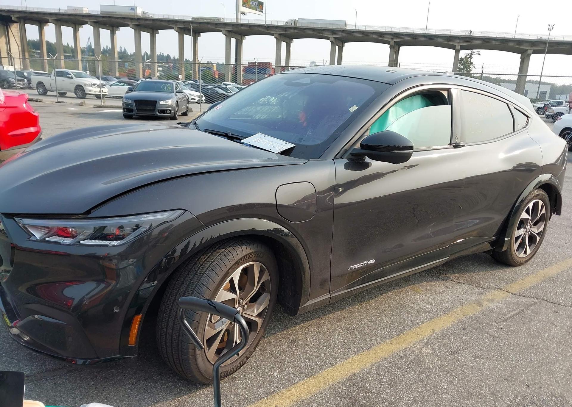 2022 FORD MUSTANG MACH-E PREMIUM