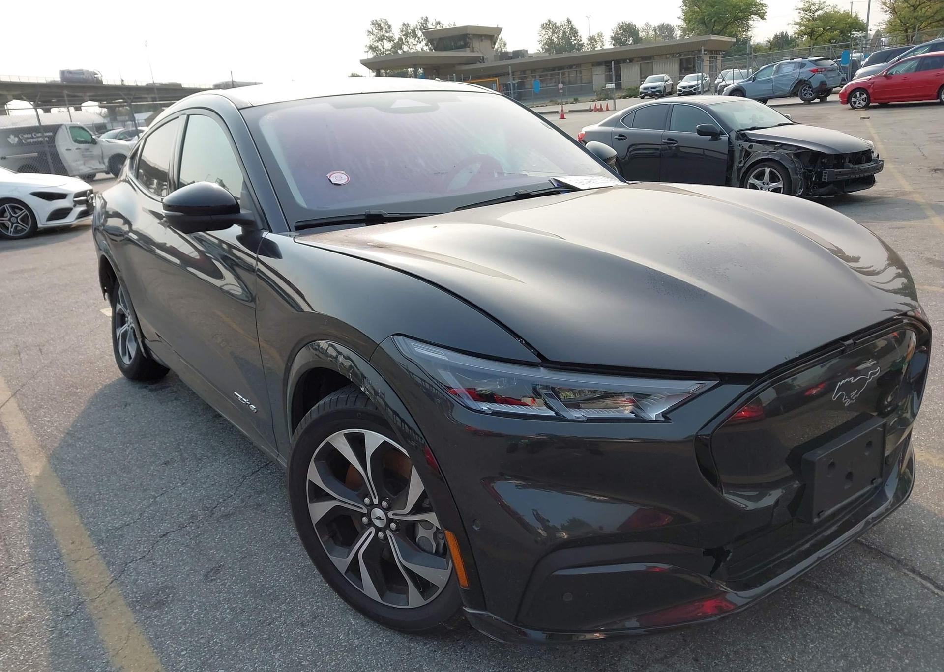 2022 FORD MUSTANG MACH-E PREMIUM