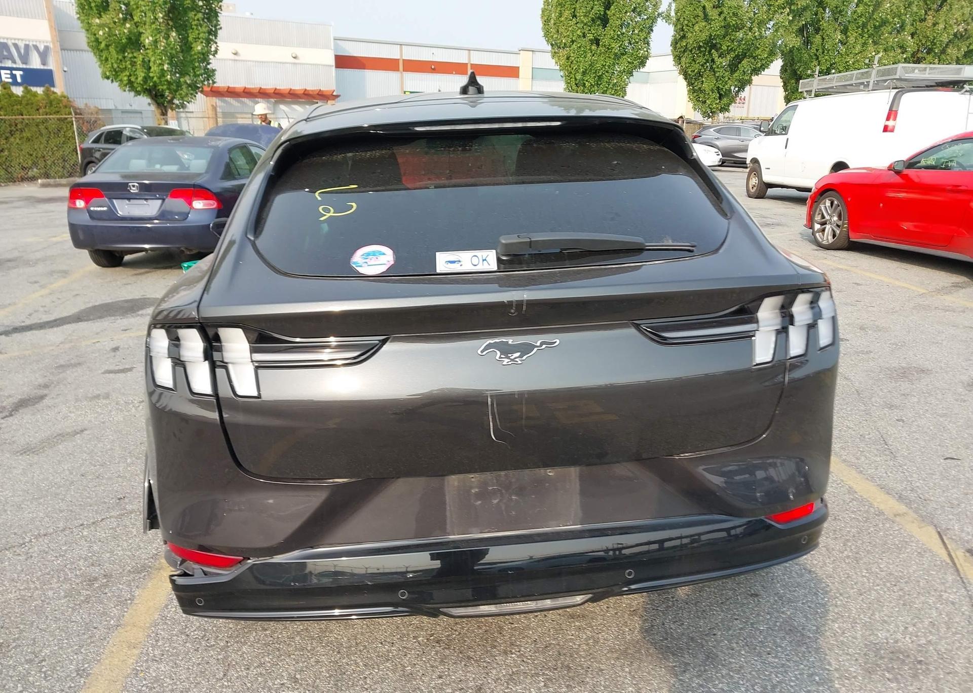 2022 FORD MUSTANG MACH-E PREMIUM