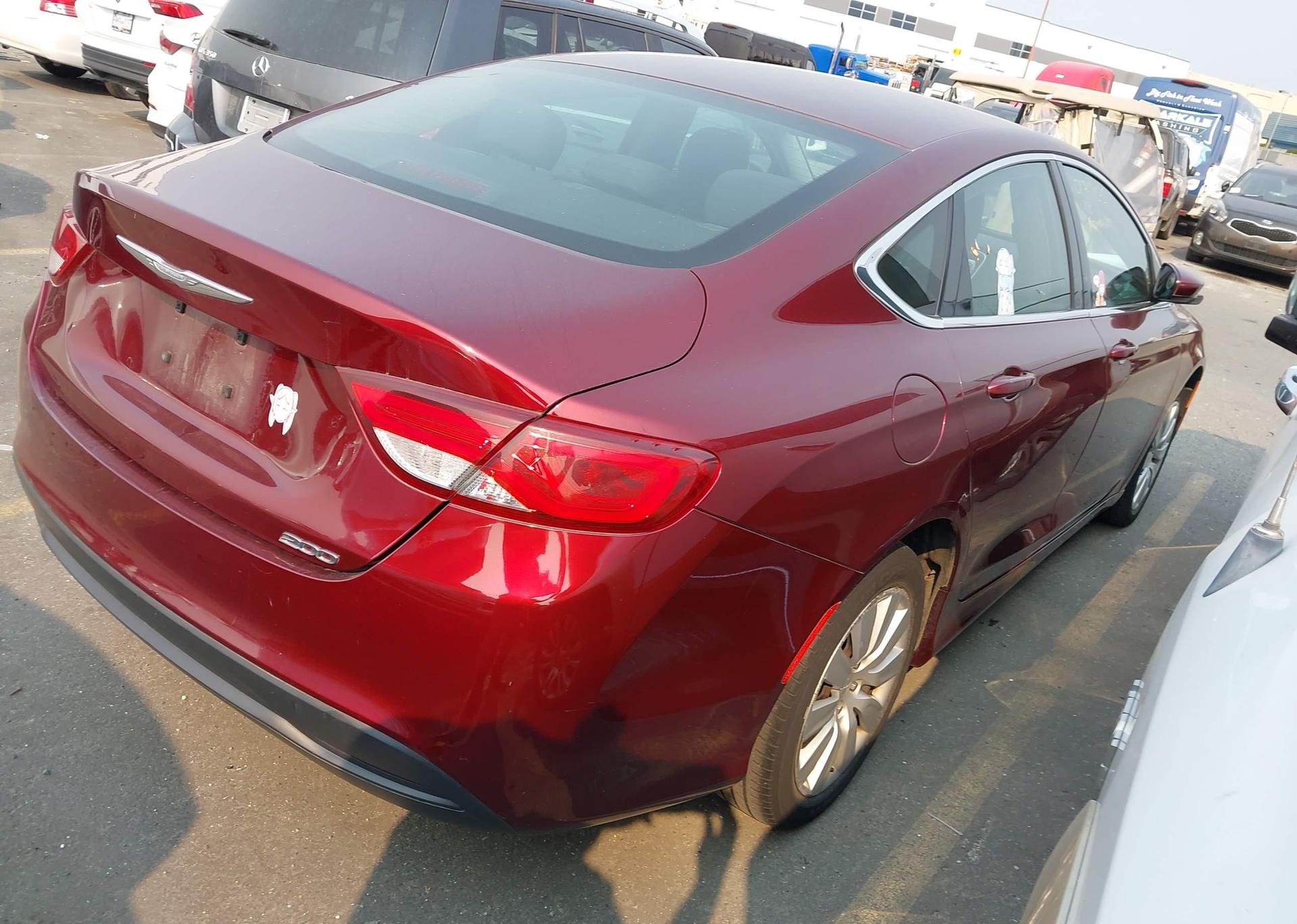 2016 CHRYSLER 200