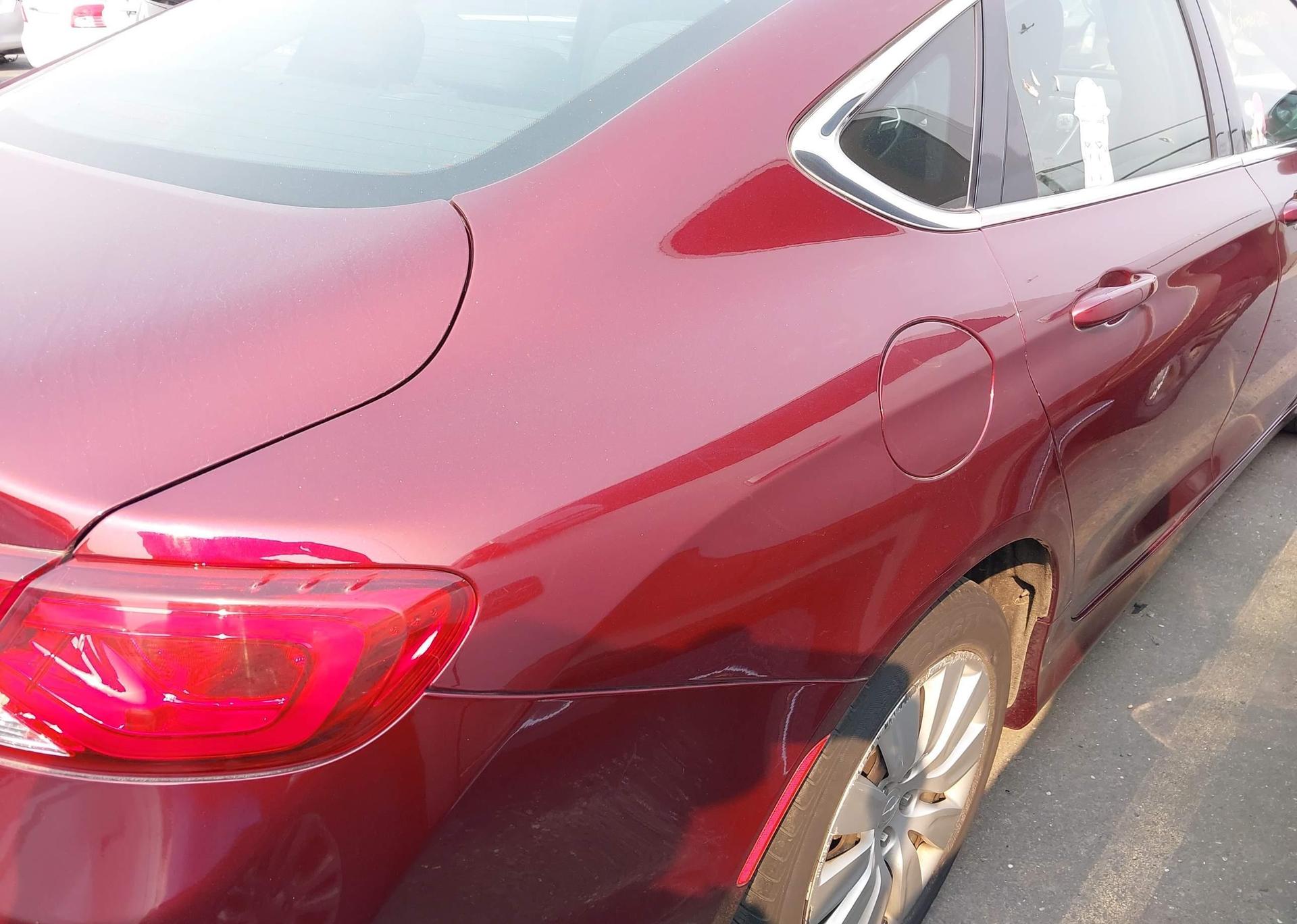 2016 CHRYSLER 200