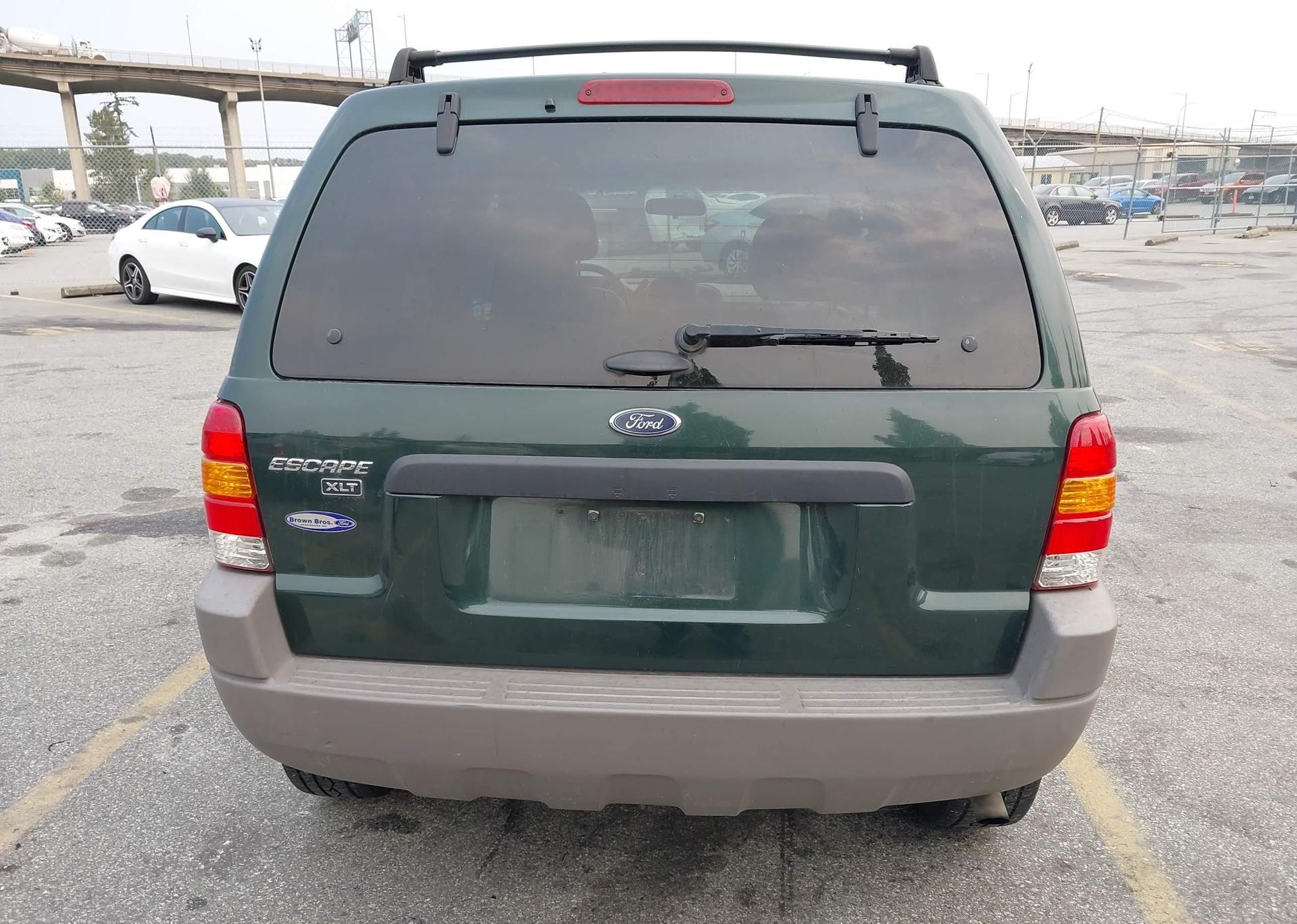 2002 FORD ESCAPE XLT