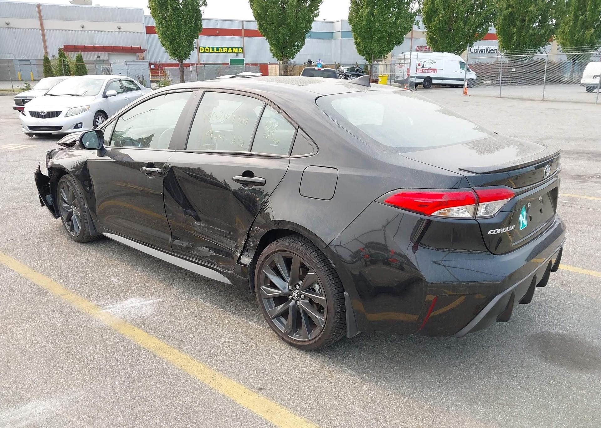2024 TOYOTA COROLLA SE