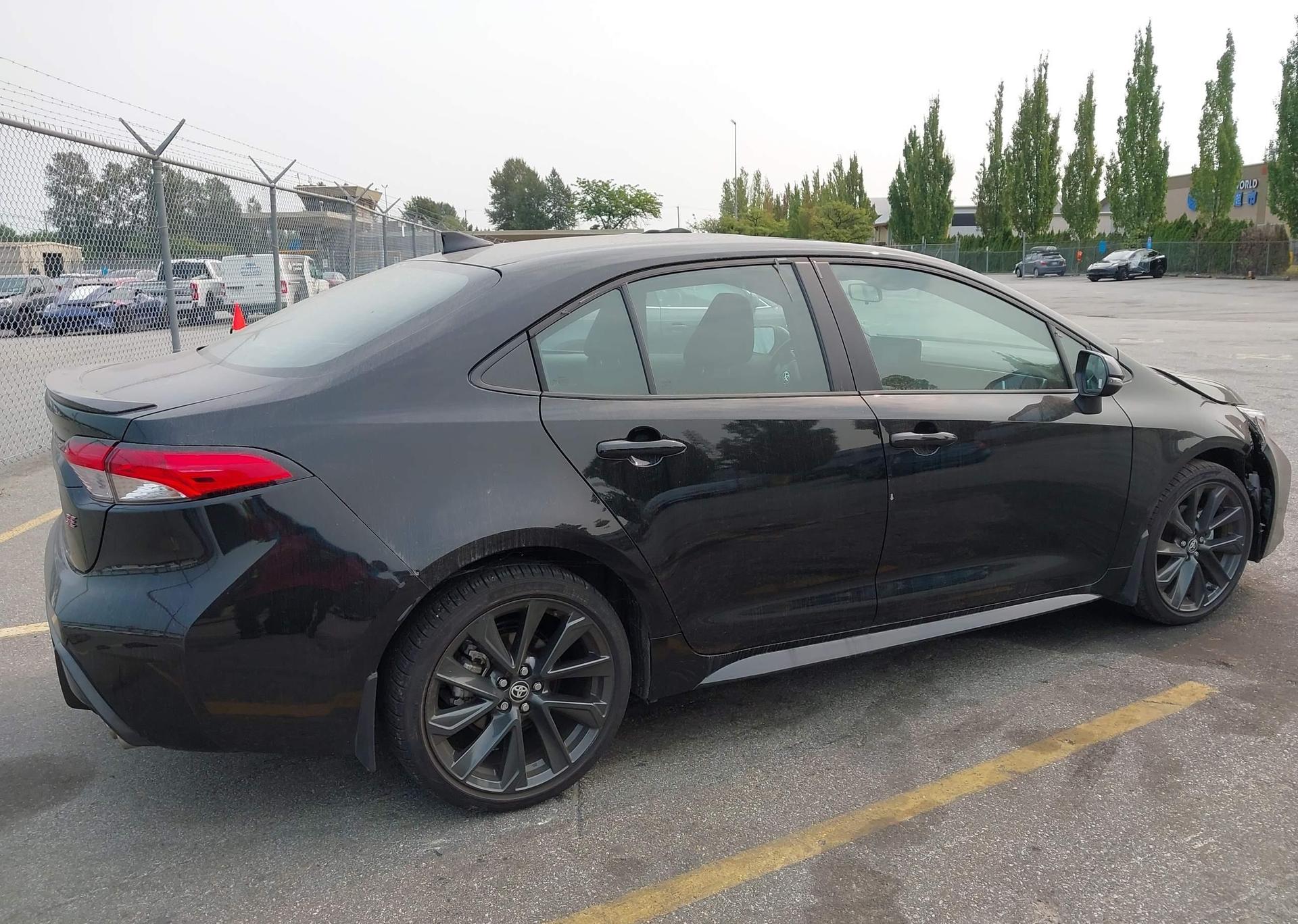 2024 TOYOTA COROLLA SE