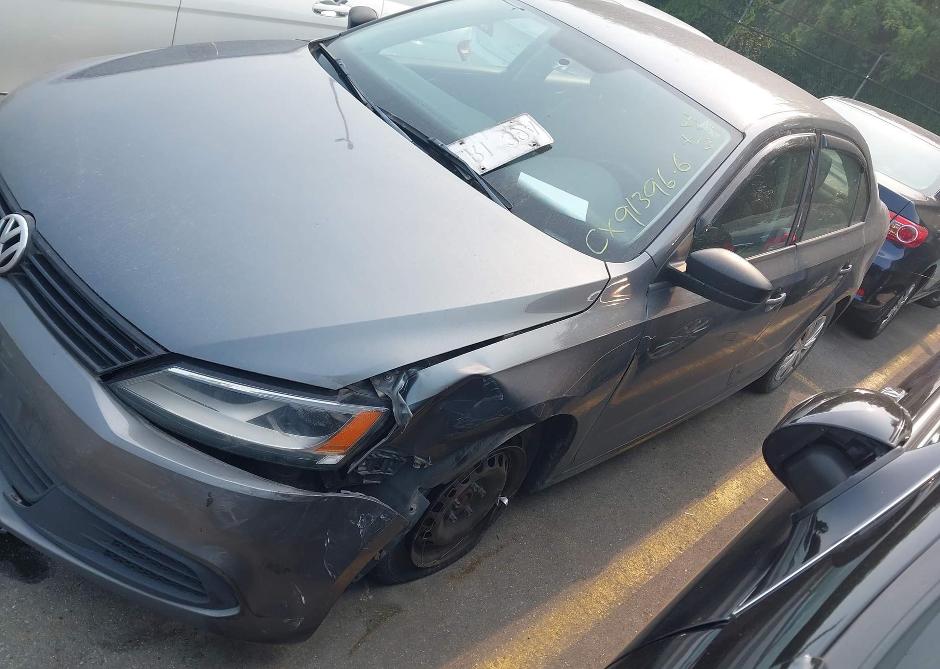 2011 VOLKSWAGEN JETTA S