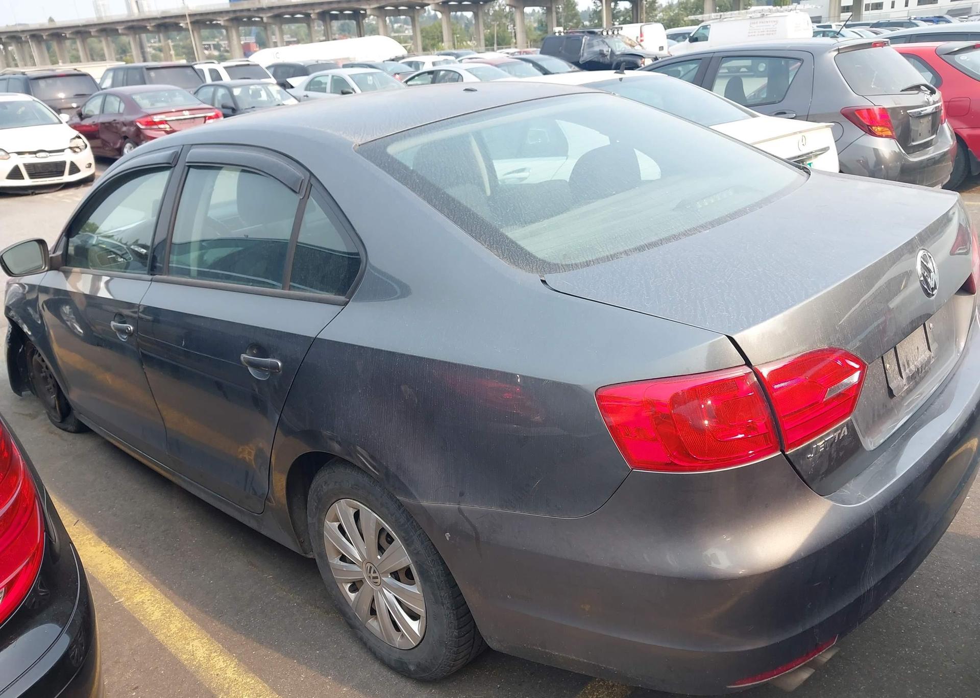 2011 VOLKSWAGEN JETTA S