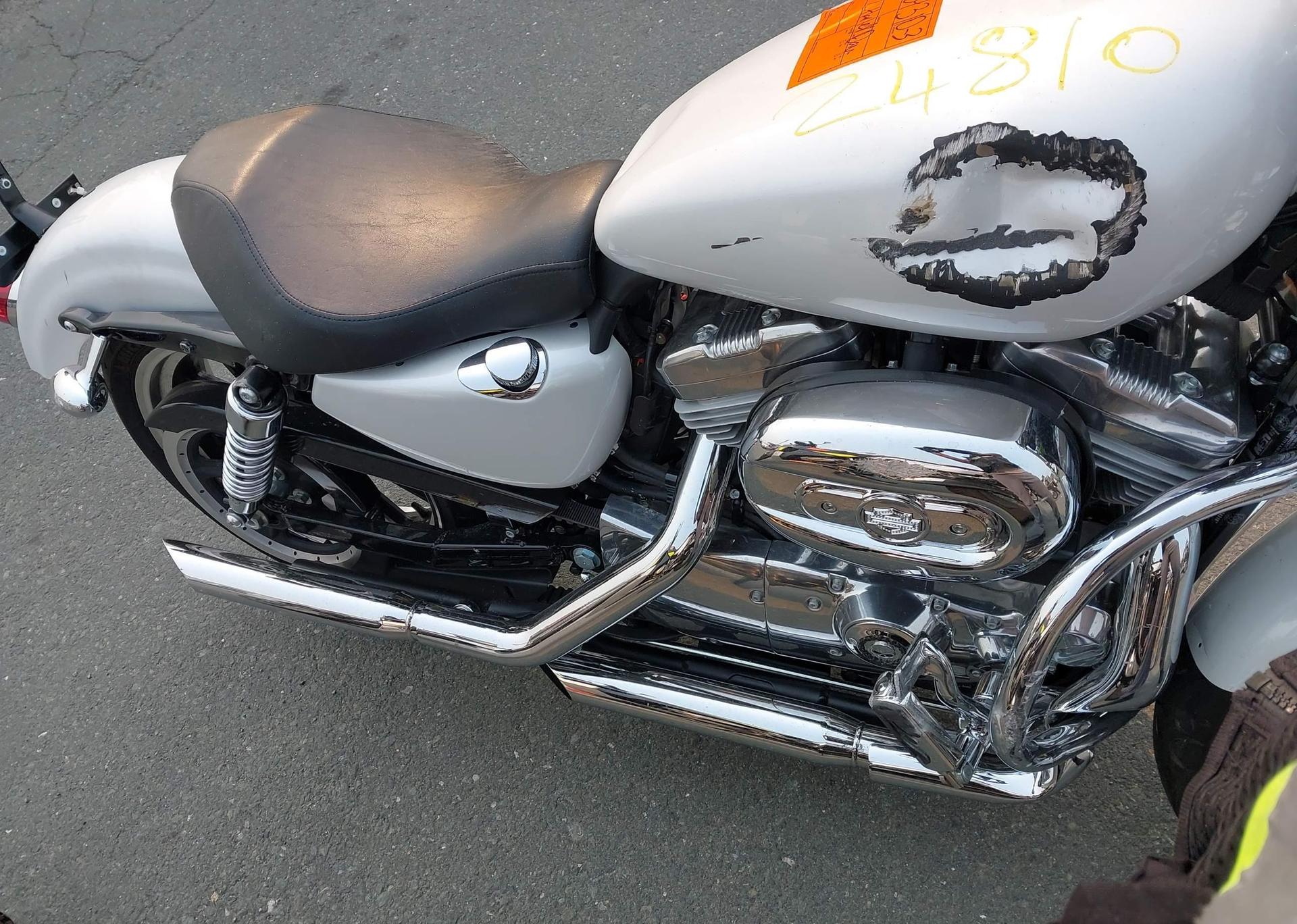 2011 HARLEY-DAVIDSON XL883 L