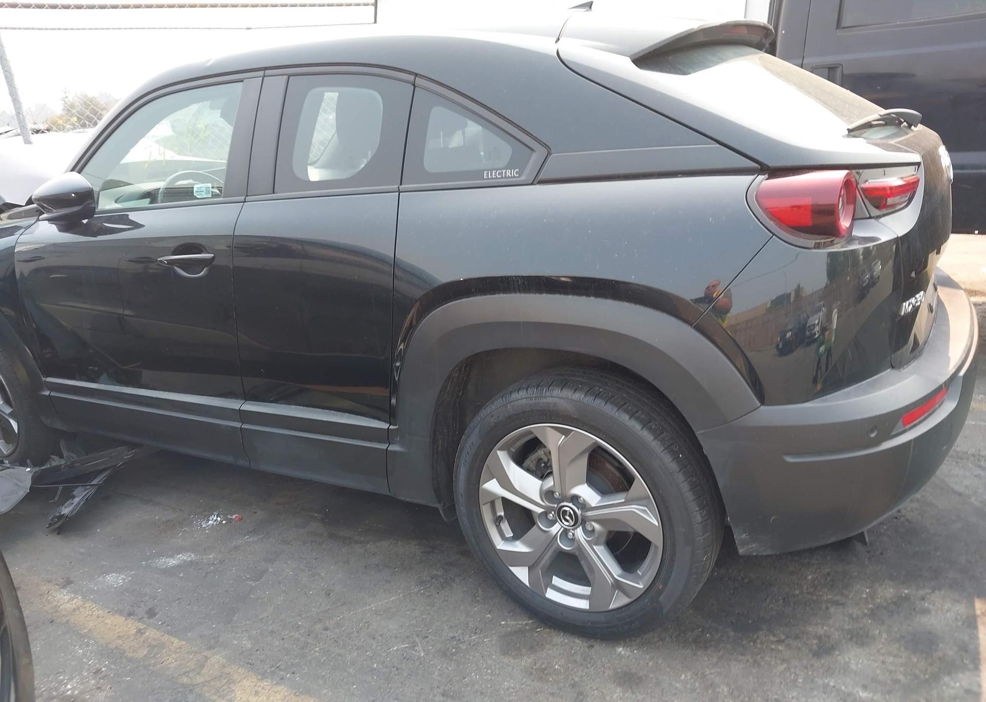 2022 MAZDA MX-30