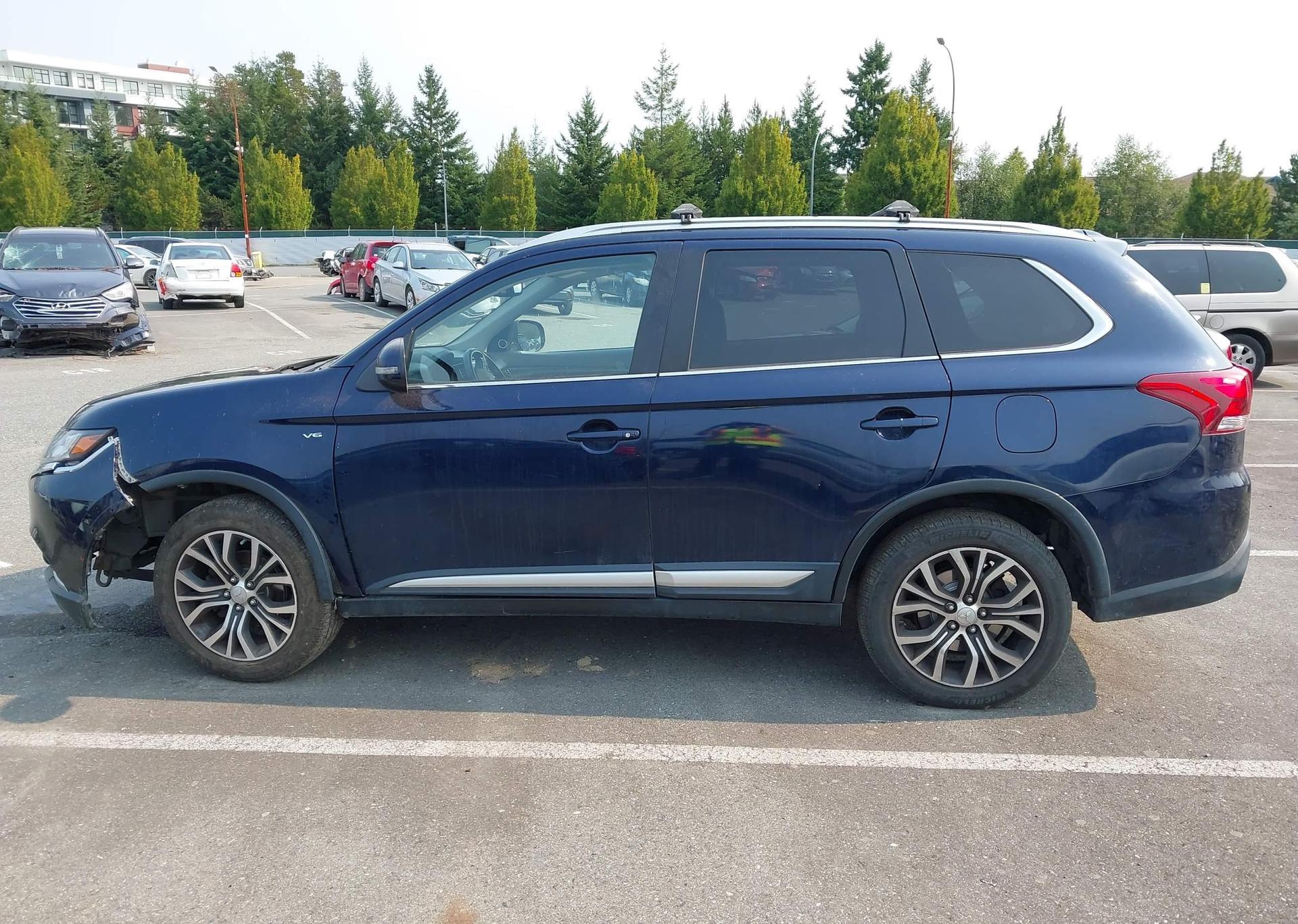 2016 MITSUBISHI OUTLANDER GT