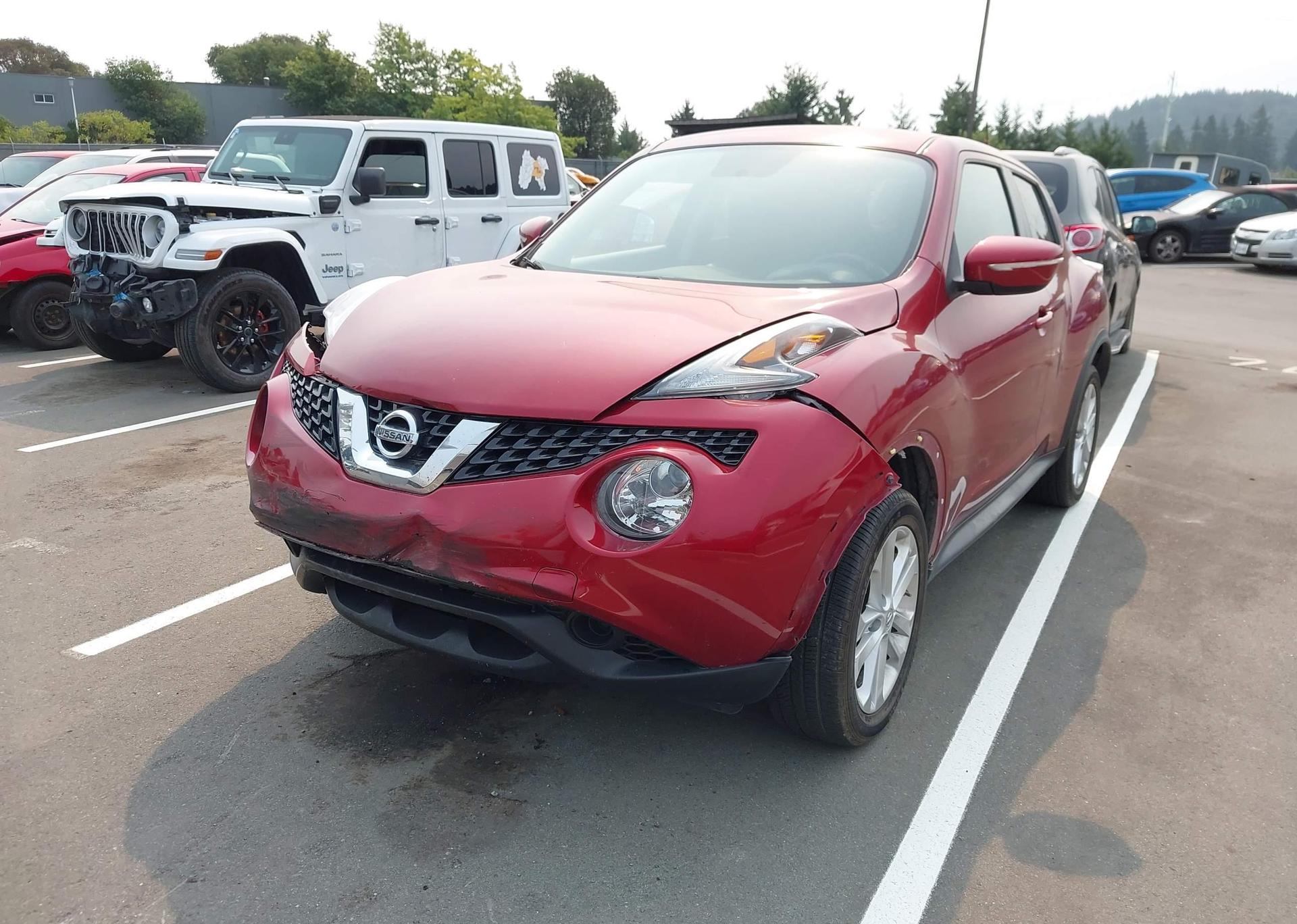 2015 NISSAN JUKE S