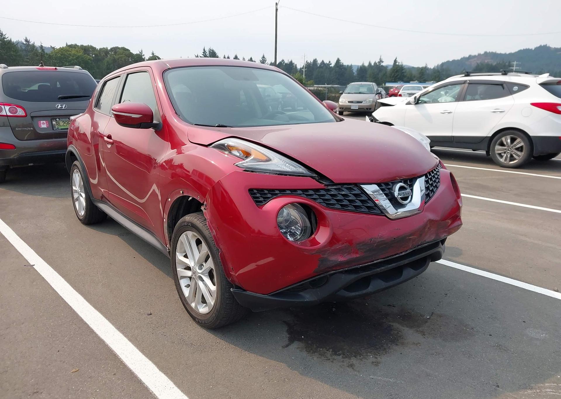 2015 NISSAN JUKE S