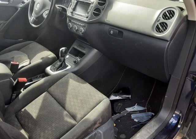 2015 VOLKSWAGEN TIGUAN S