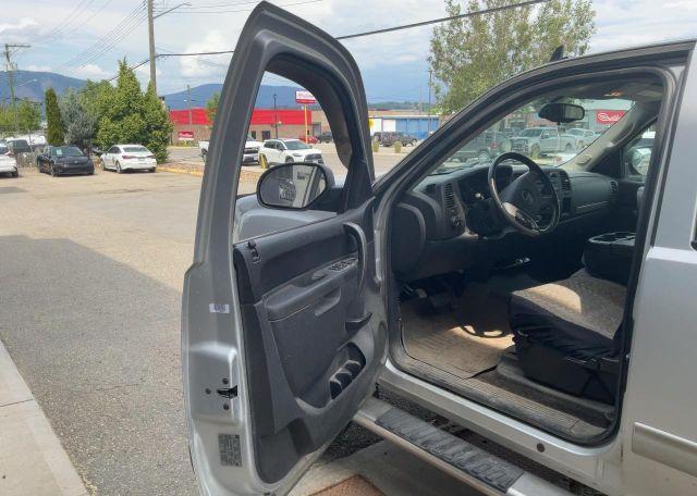 2011 GMC SIERRA K1500 SLE
