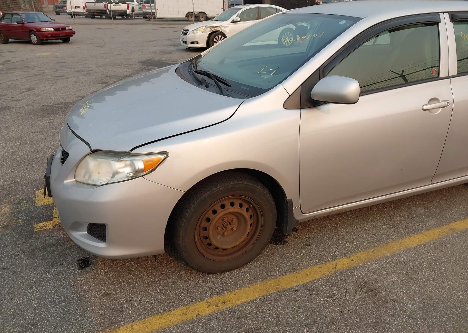 2009 TOYOTA COROLLA S