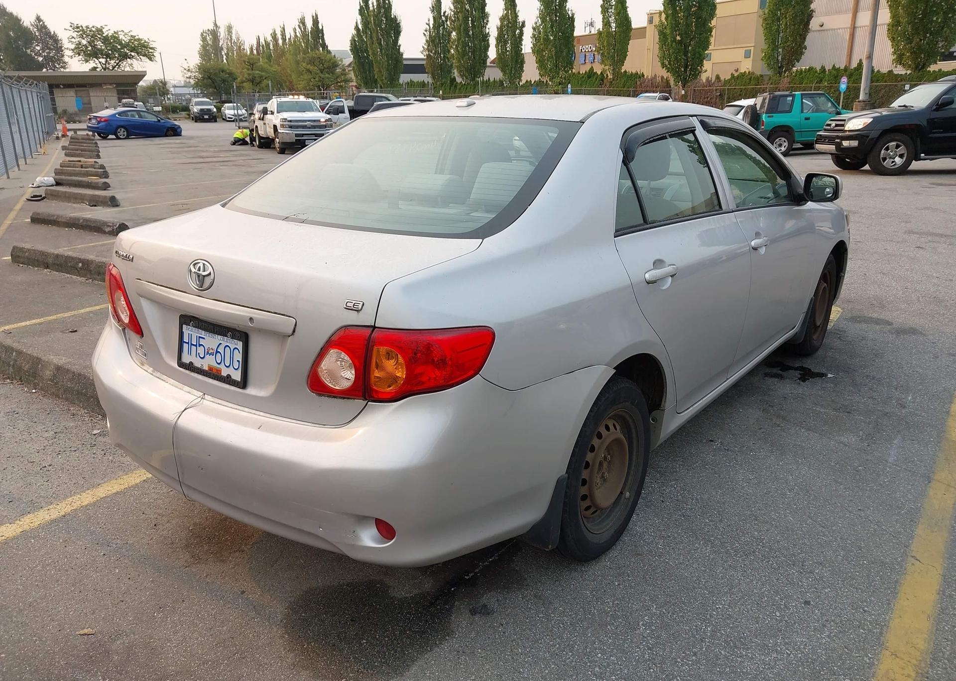 2009 TOYOTA COROLLA S
