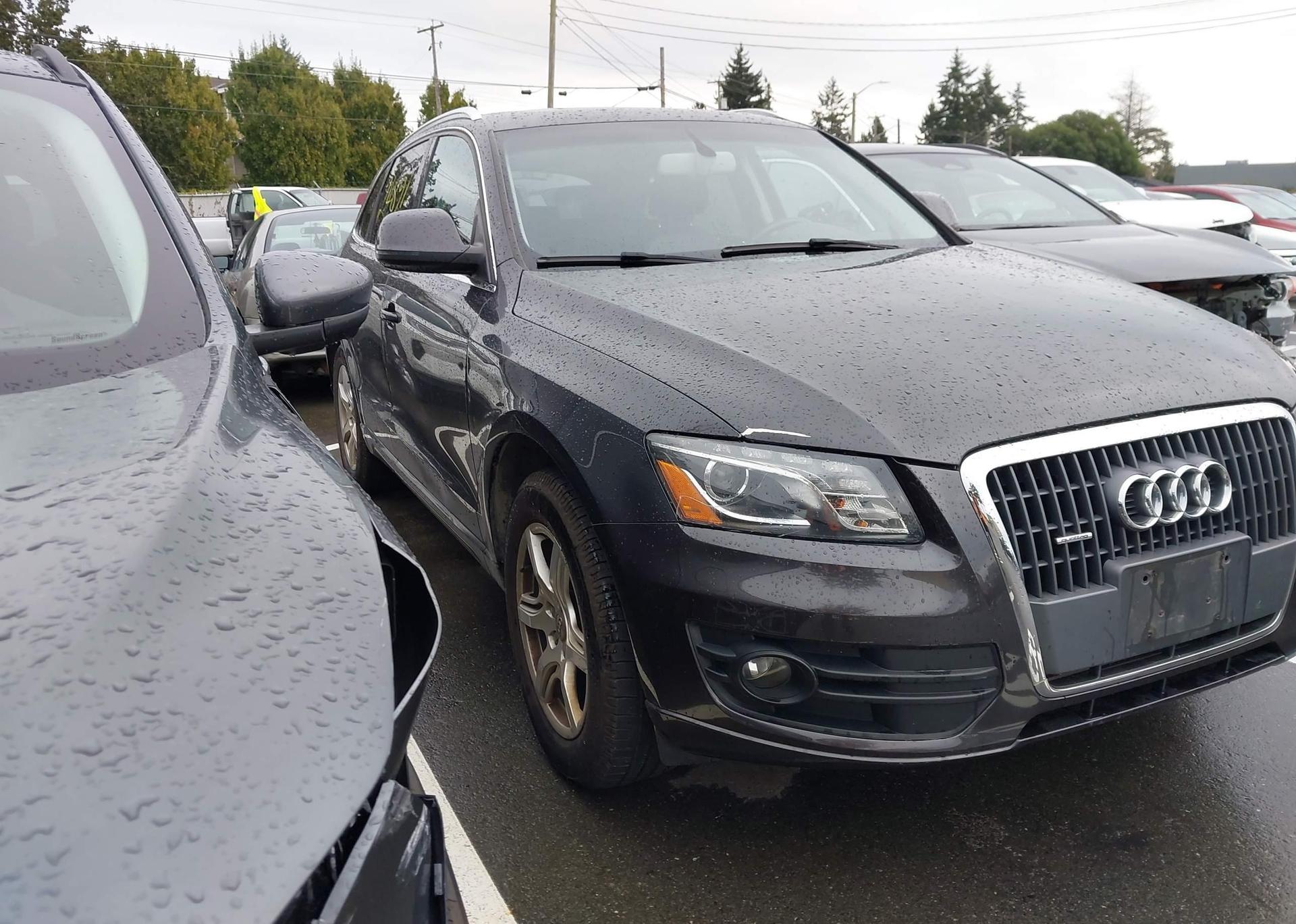 2011 AUDI Q5