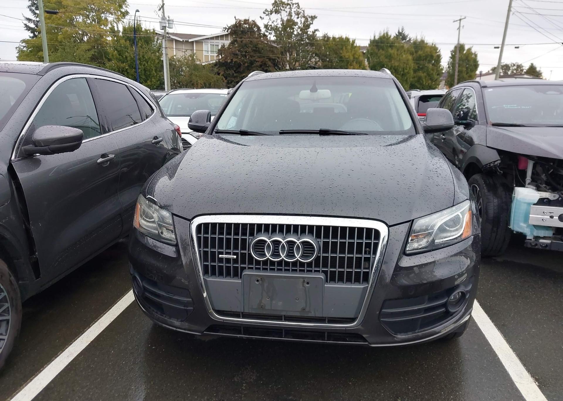 2011 AUDI Q5