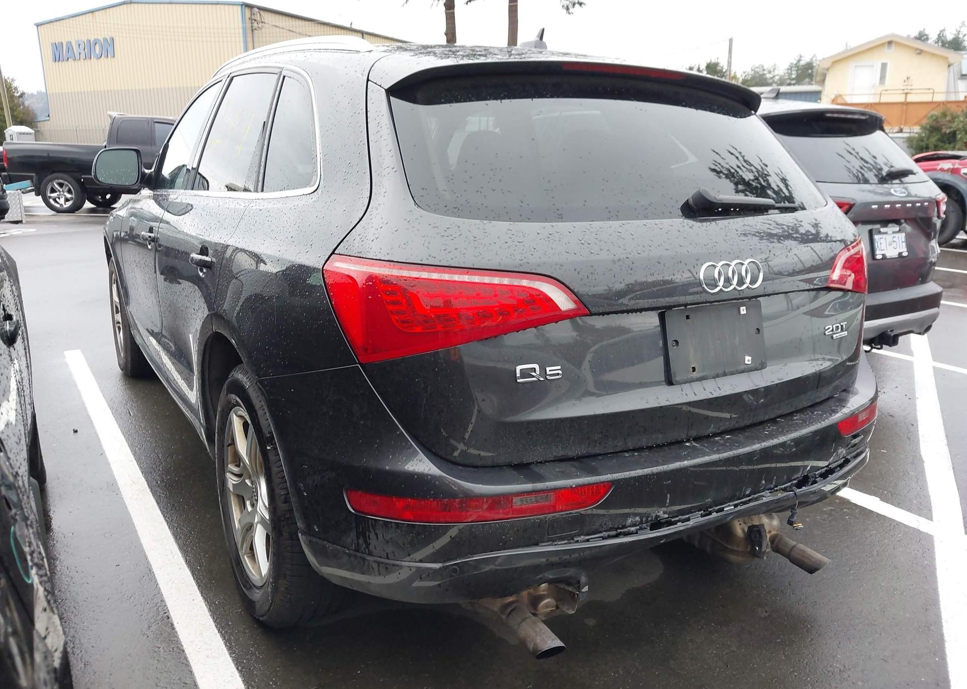 2011 AUDI Q5