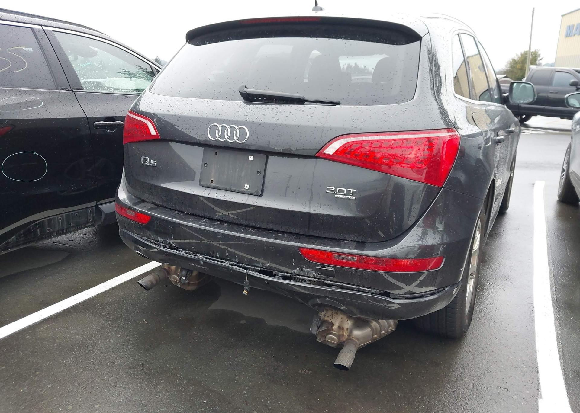 2011 AUDI Q5