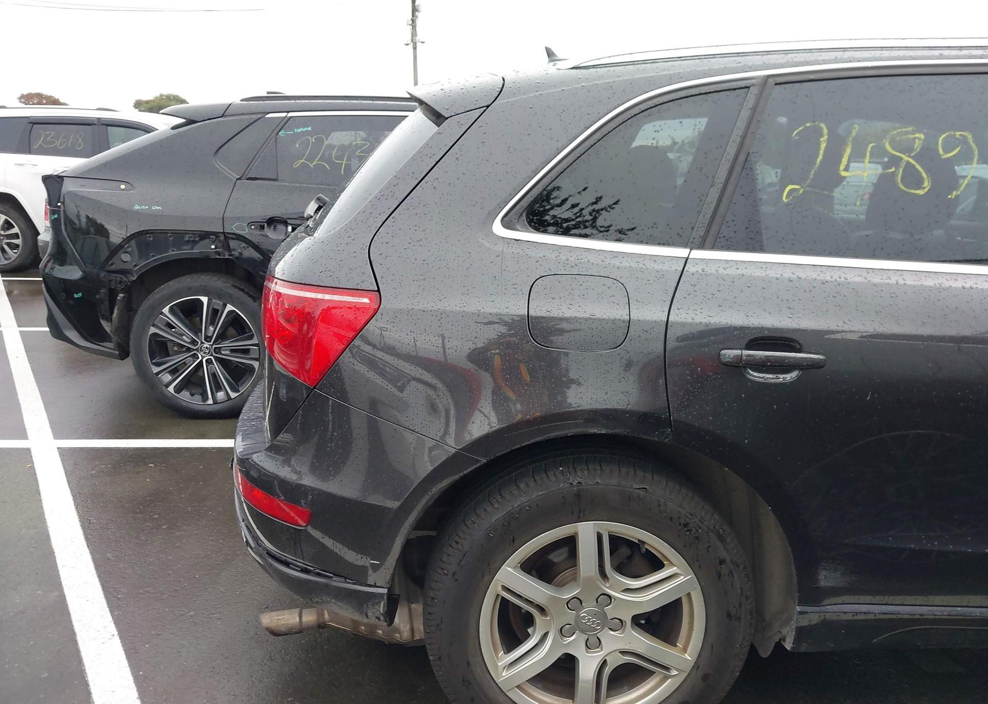 2011 AUDI Q5