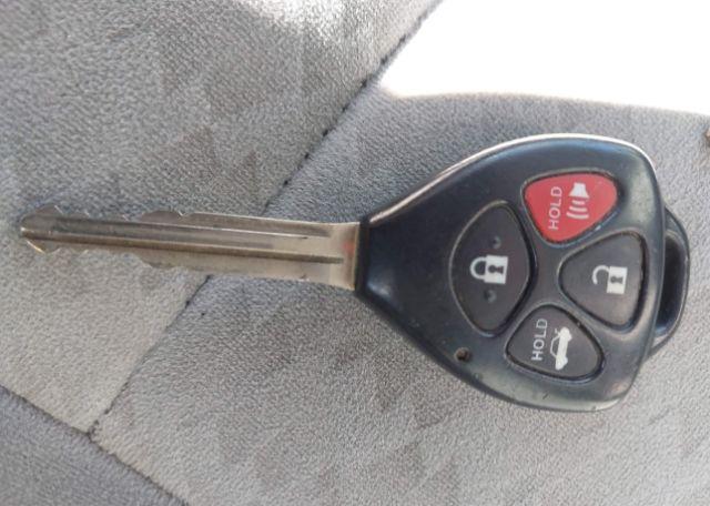 2009 TOYOTA COROLLA S