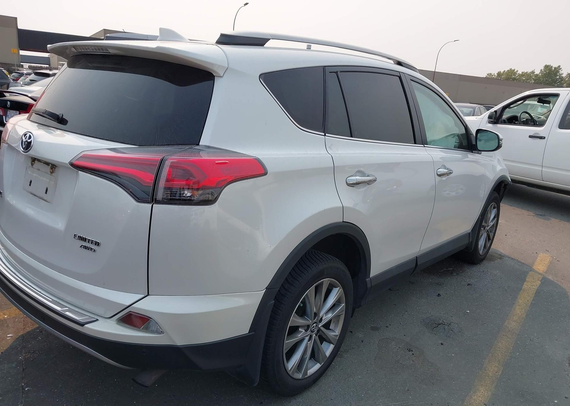 2017 TOYOTA RAV4 LIMITED