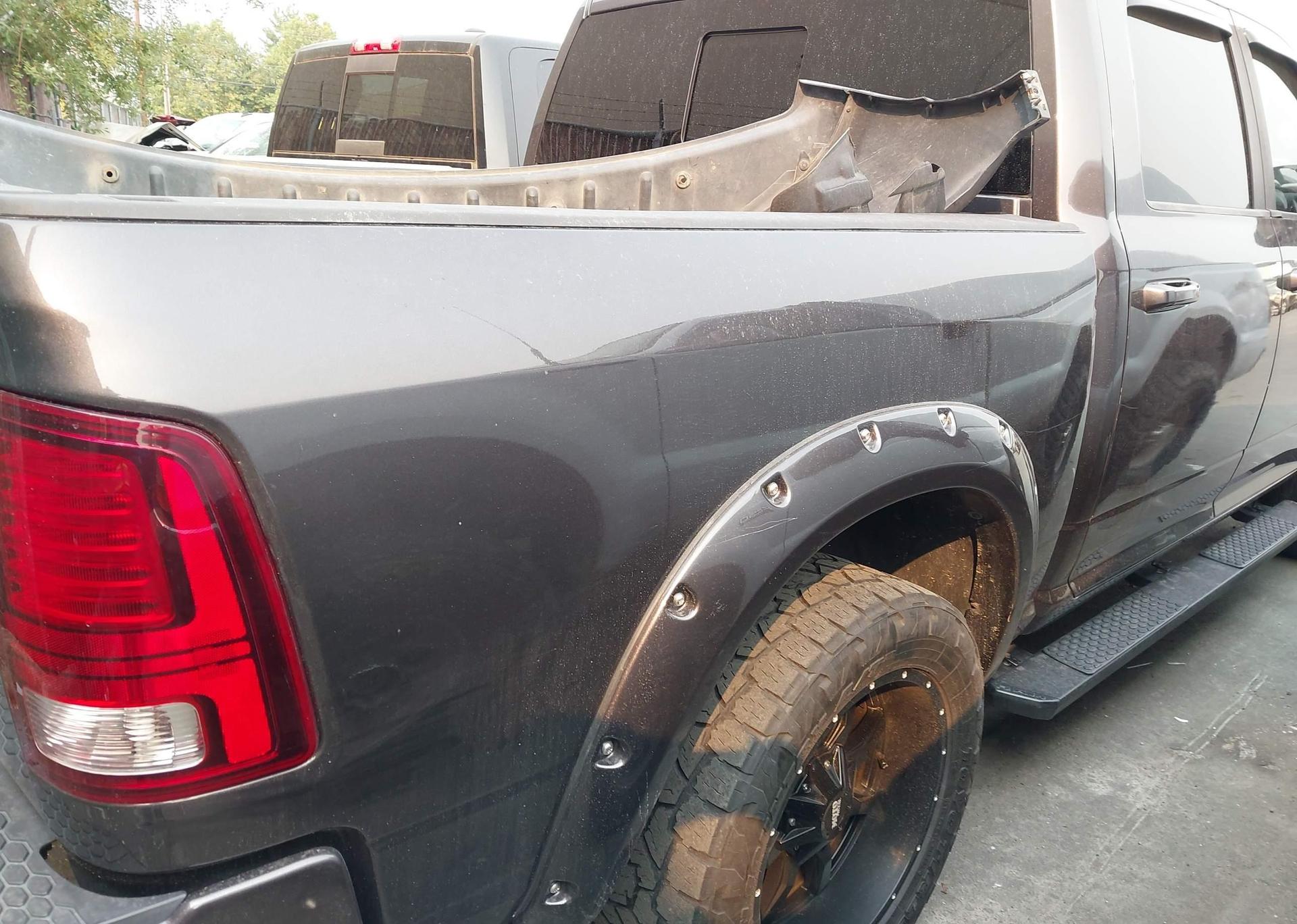 2014 RAM 1500 SPORT