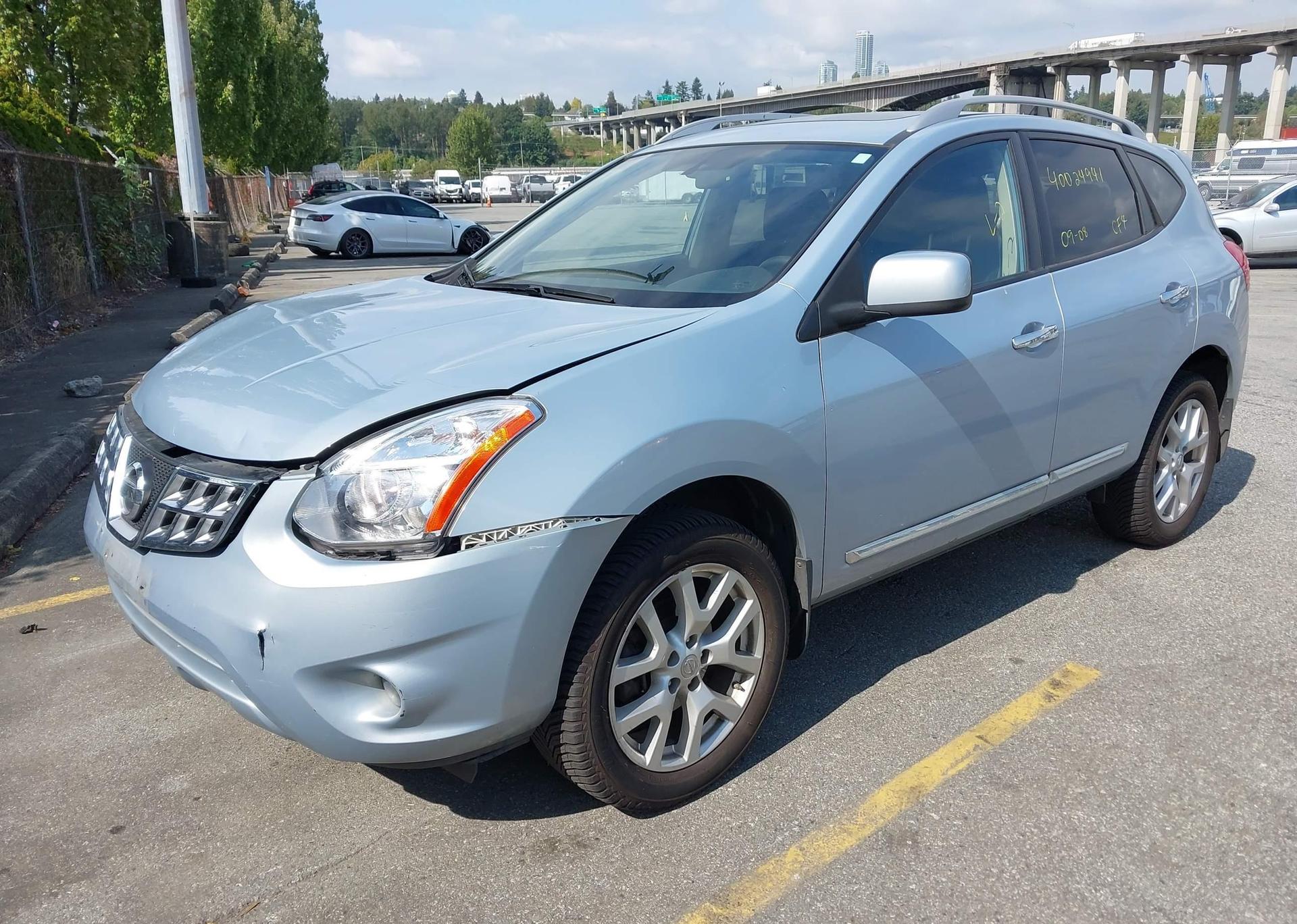 2011 NISSAN ROGUE