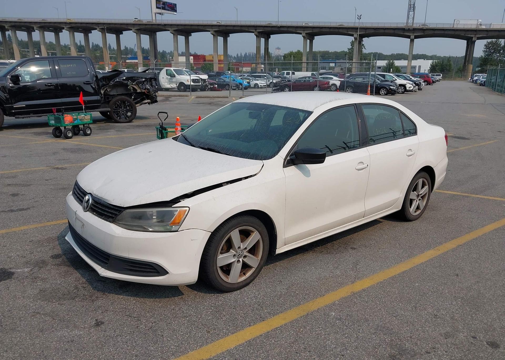 2013 VOLKSWAGEN JETTA