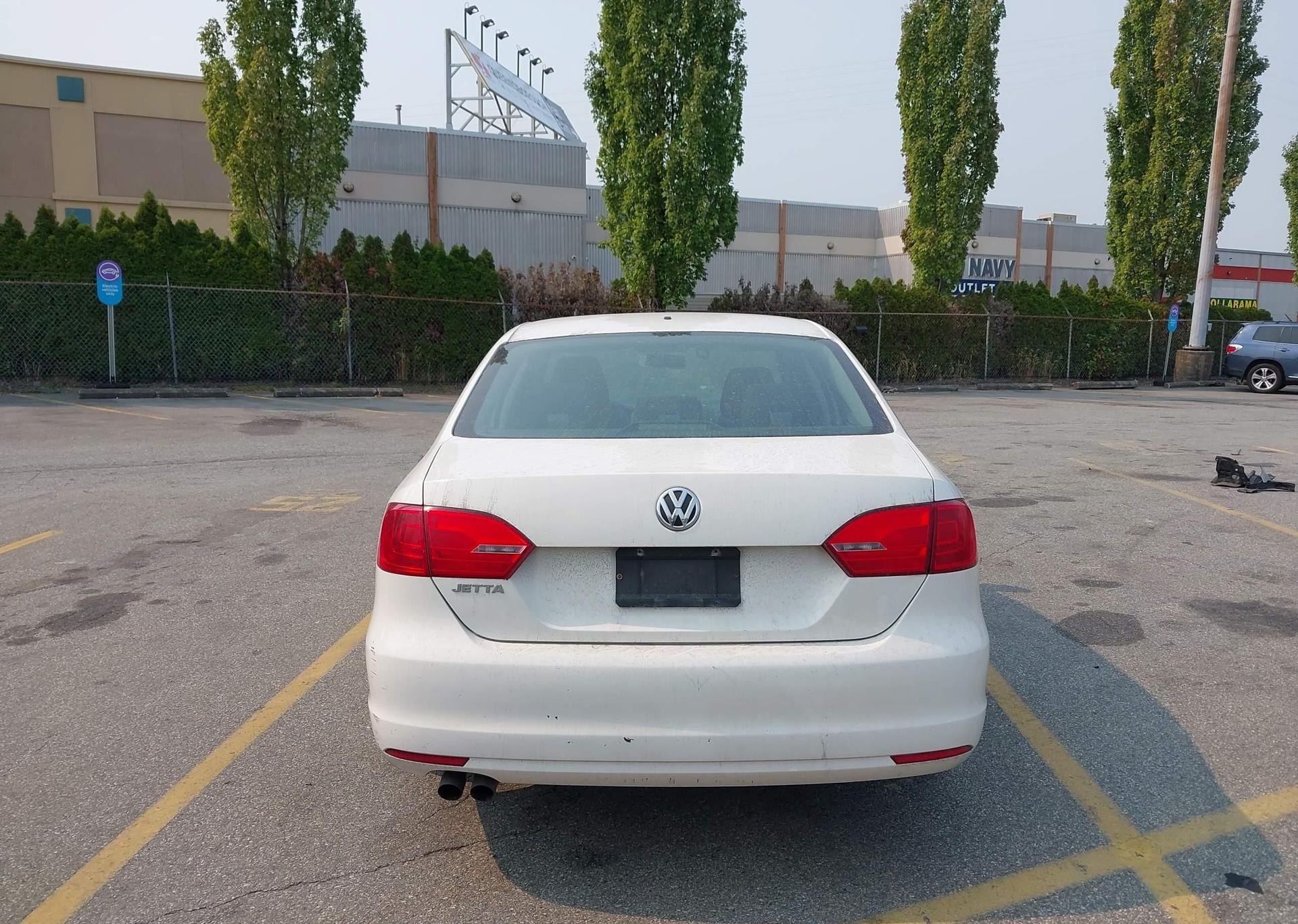 2013 VOLKSWAGEN JETTA