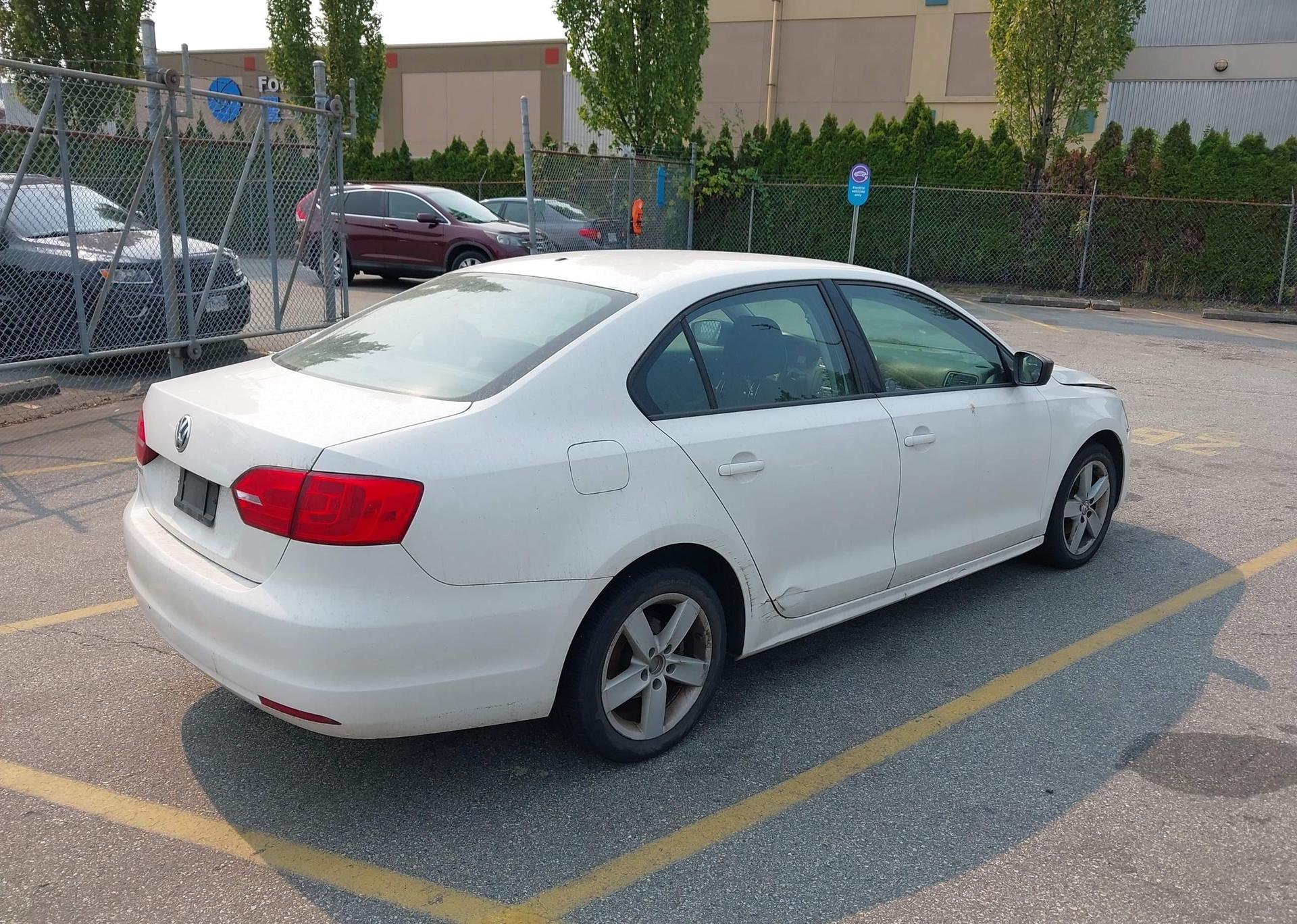 2013 VOLKSWAGEN JETTA