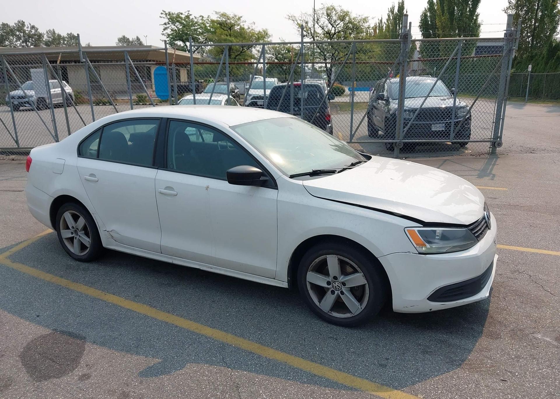 2013 VOLKSWAGEN JETTA