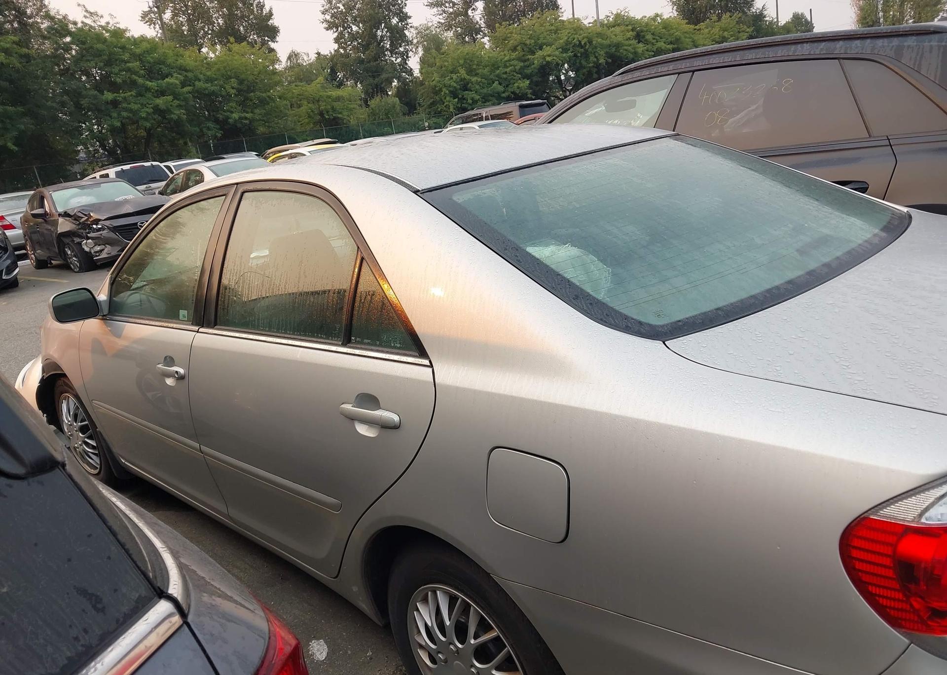 2005 TOYOTA CAMRY LE