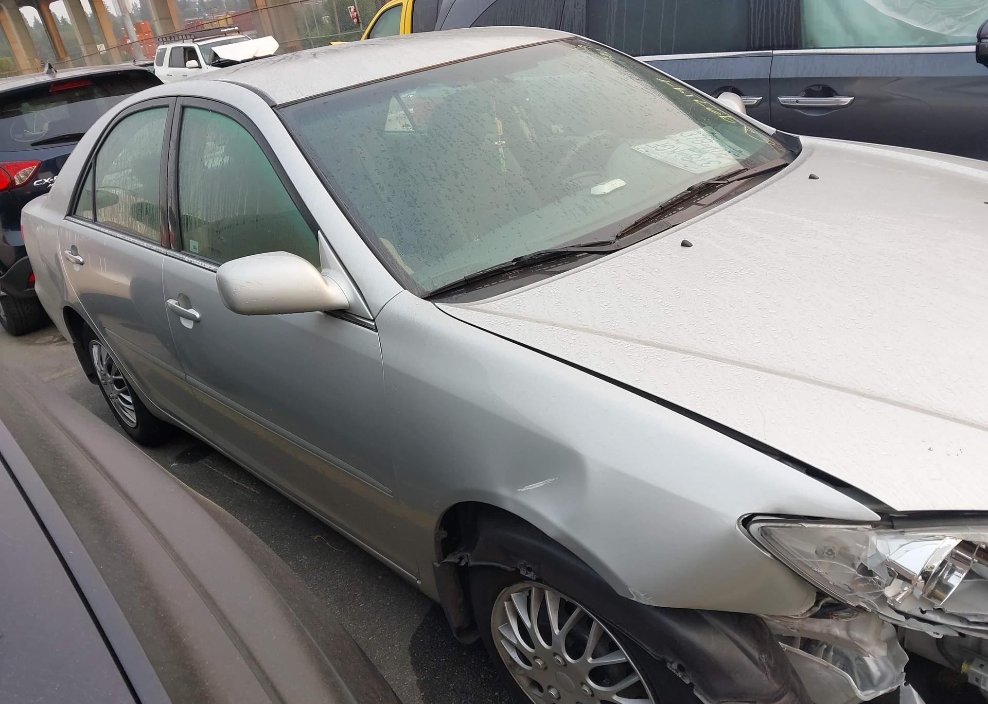 2005 TOYOTA CAMRY LE