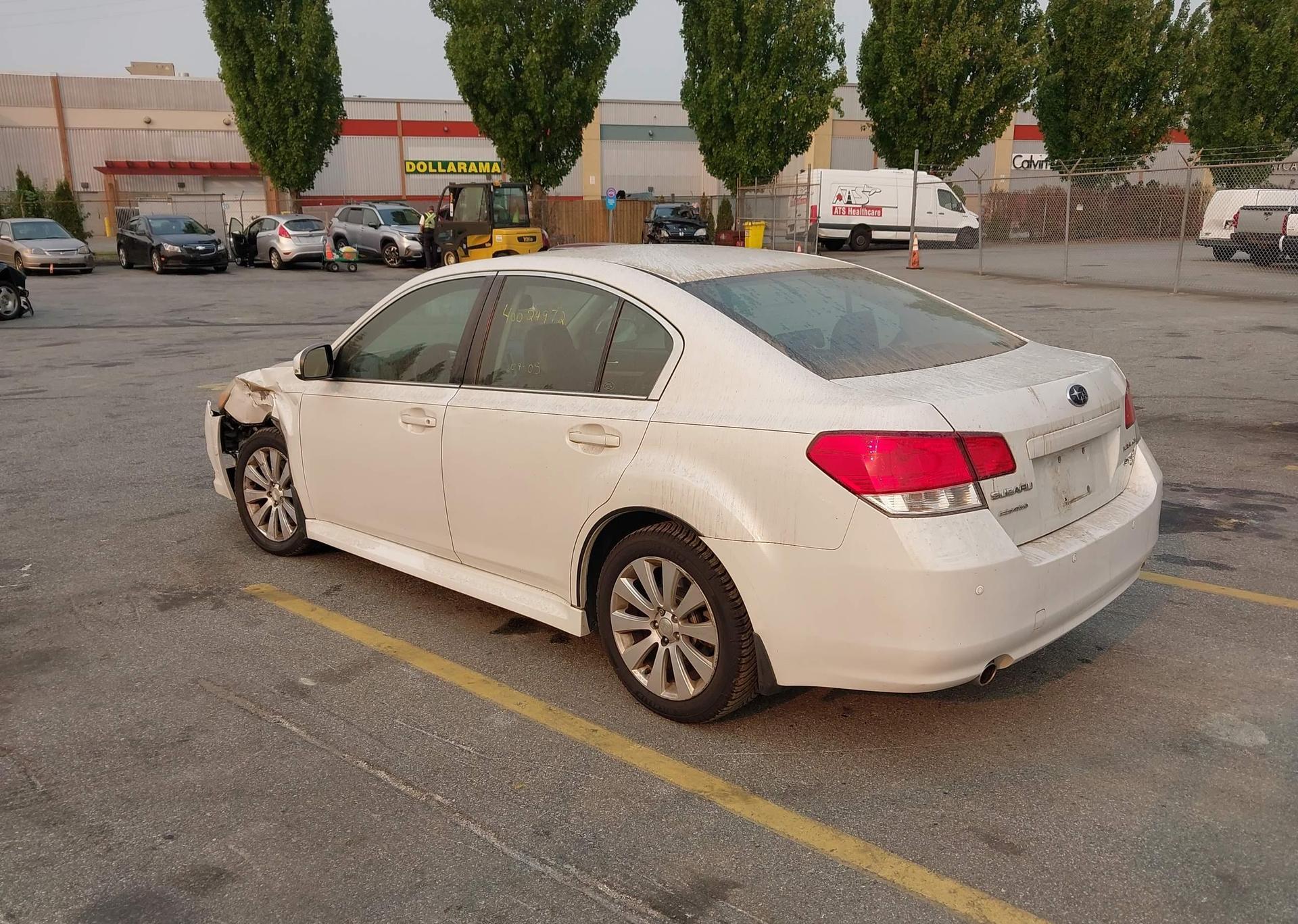 2010 SUBARU LEGACY 3.6R LIMITED