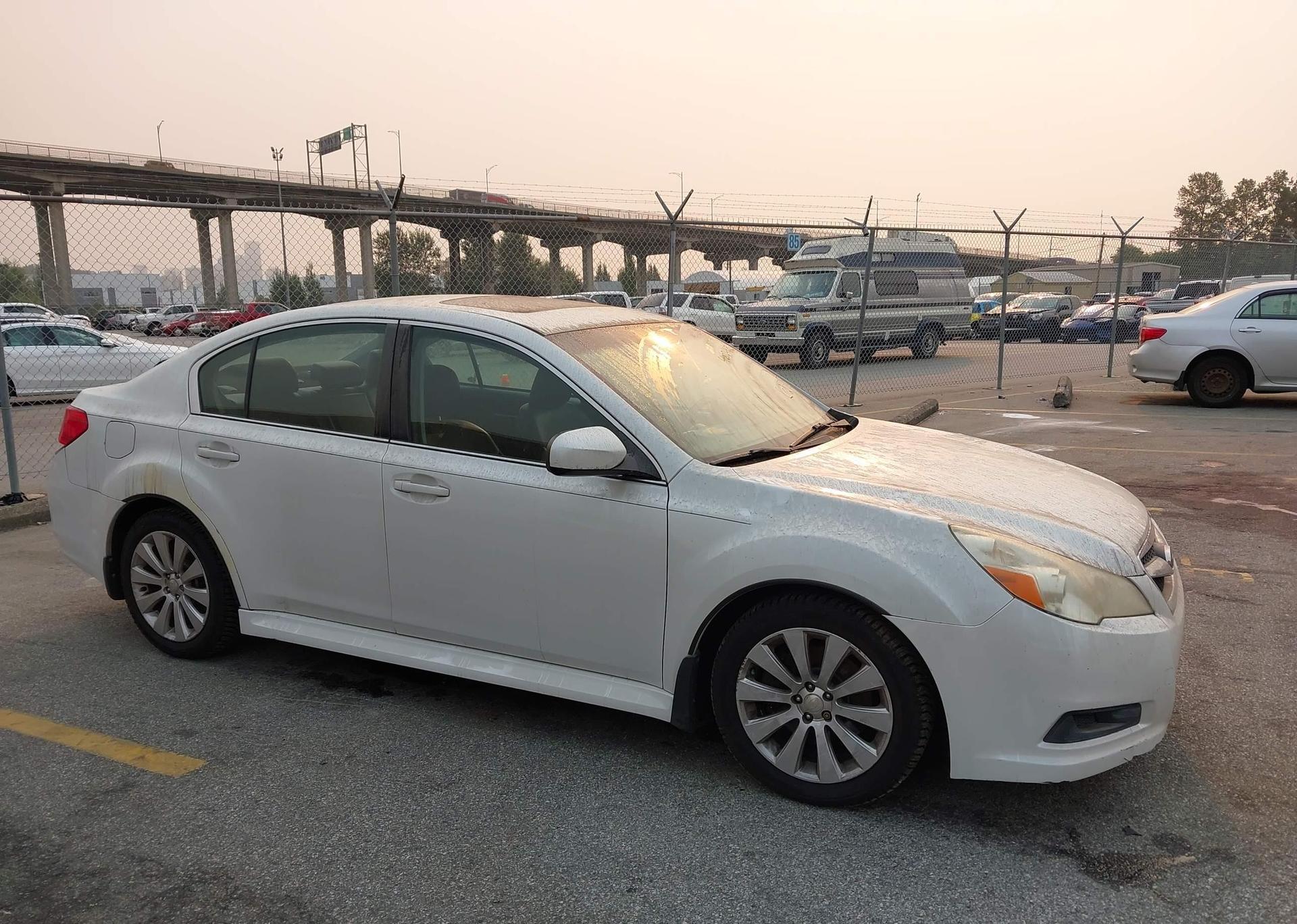 2010 SUBARU LEGACY 3.6R LIMITED