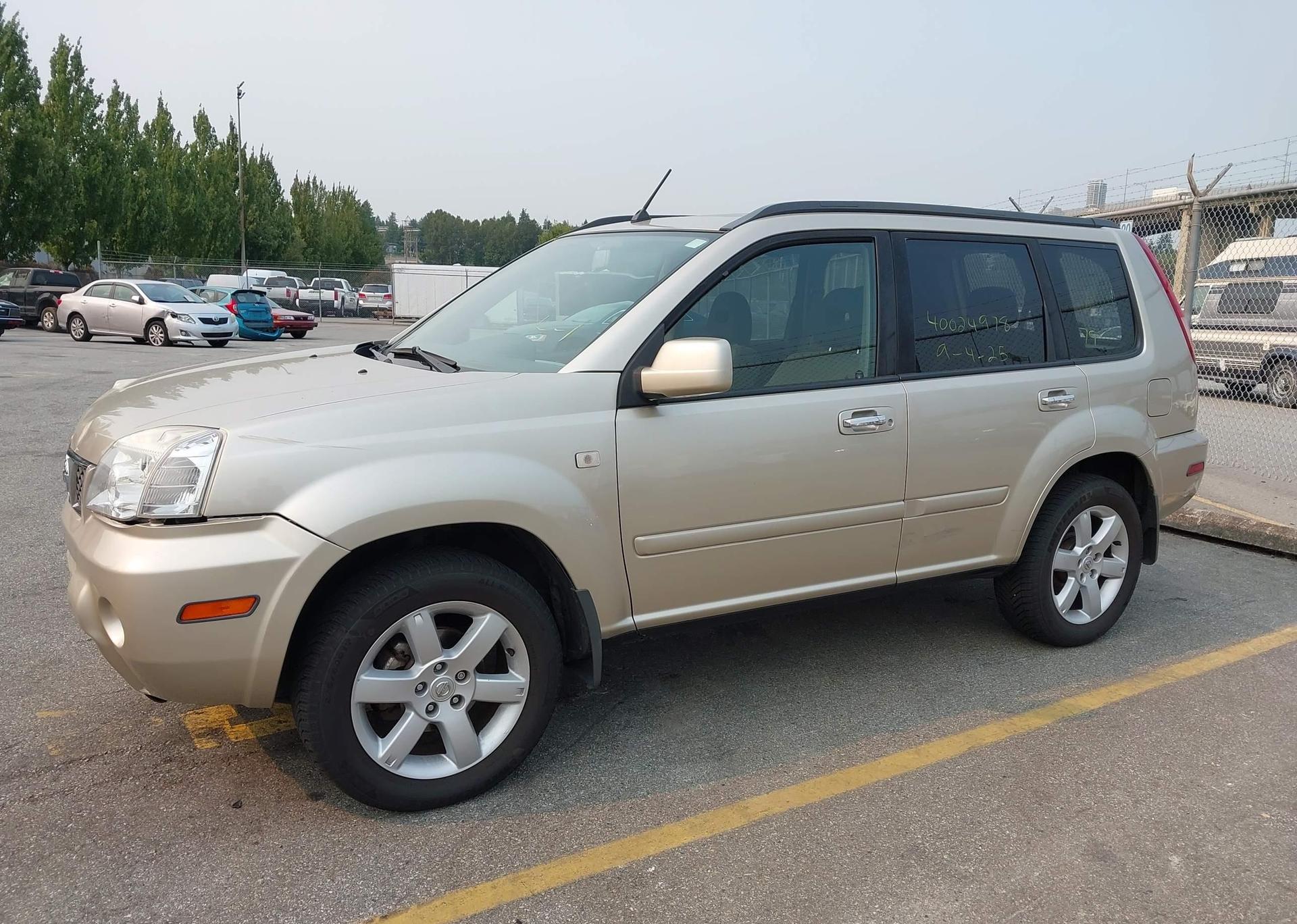 2006 NISSAN X-TRAIL XE