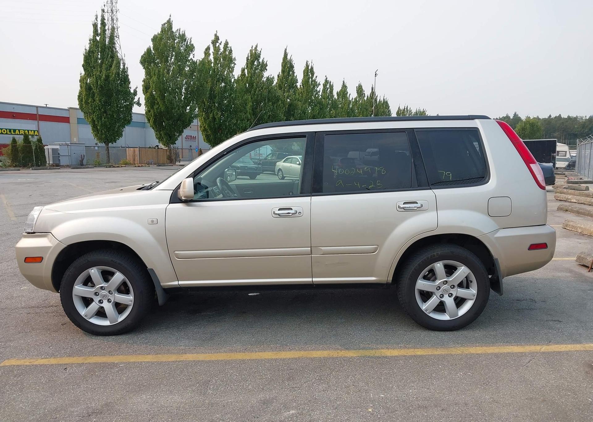 2006 NISSAN X-TRAIL XE